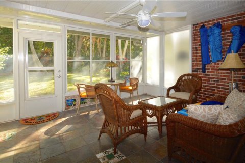 Condo in Venice, Florida, 2 bedrooms  № 1688093 - photo 14
