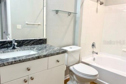 Condominio en alquiler en Tampa, Florida, 1 dormitorio, 64.66 m2 № 1659273 - foto 10