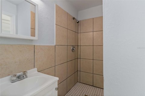 Apartment in Bradenton, Florida 1 bedroom, 32.52 sq.m. № 1904930 - photo 23