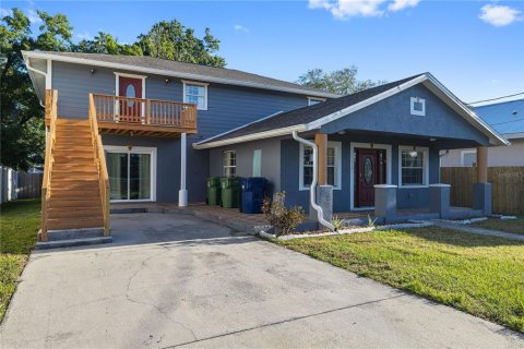 Apartamento en alquiler en Tampa, Florida, 4 dormitorios, 130.06 m2 № 1872935 - foto 1