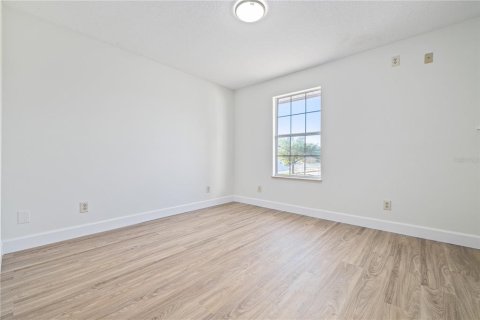 Apartamento en alquiler en Tampa, Florida, 4 dormitorios, 130.06 m2 № 1872935 - foto 17