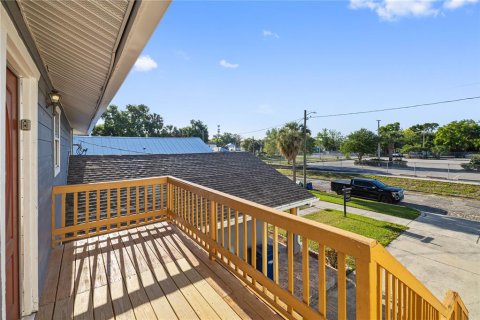 Apartamento en alquiler en Tampa, Florida, 4 dormitorios, 130.06 m2 № 1872935 - foto 3