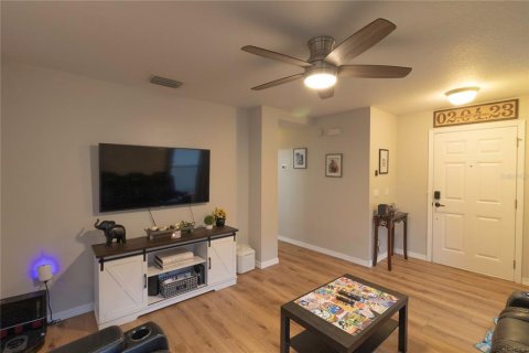 Casa en venta en Seffner, Florida, 2 dormitorios, 97.27 m2 № 2117167 - foto 6
