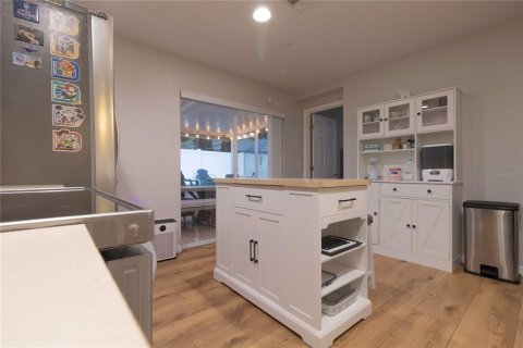 Casa en venta en Seffner, Florida, 2 dormitorios, 97.27 m2 № 2117167 - foto 14