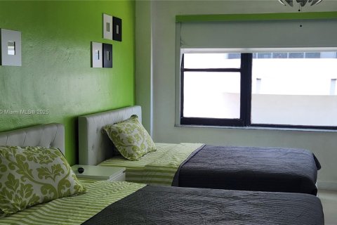 Copropriété à louer à Miami Beach, Floride: 30.66 m2 № 1814314 - photo 1
