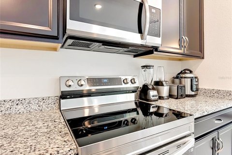 Casa en alquiler en Poinciana, Florida, 4 dormitorios, 167.32 m2 № 2105171 - foto 7