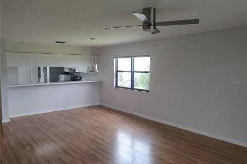 Condominio en venta en Ellenton, Florida, 2 dormitorios, 111.2 m2 № 1886242 - foto 10