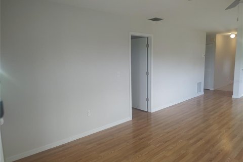 Condominio en venta en Ellenton, Florida, 2 dormitorios, 111.2 m2 № 1886242 - foto 11