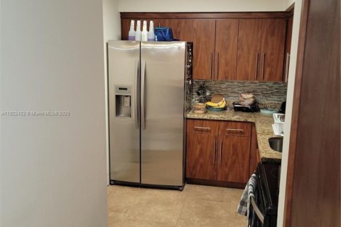 Condominio en venta en Aventura, Florida, 2 dormitorios, 98.66 m2 № 1937880 - foto 3