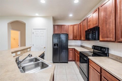 Townhouse in Wesley Chapel, Florida 3 bedrooms, 158.49 sq.m. № 1847451 - photo 15