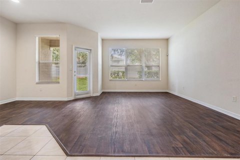 Townhouse in Wesley Chapel, Florida 3 bedrooms, 158.49 sq.m. № 1847451 - photo 9