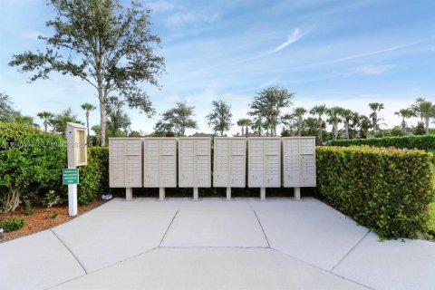 Villa ou maison à louer à Vero Beach, Floride: 4 chambres, 171.87 m2 № 1997979 - photo 14