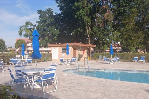 Купить кондоминиум в Санрайз, Флорида 1 спальня, 59.46м2, № 1991029 - фото 12