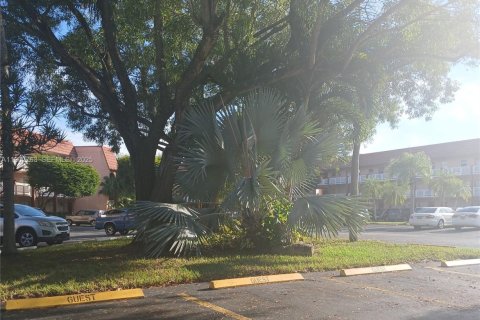 Купить кондоминиум в Санрайз, Флорида 1 спальня, 59.46м2, № 1991029 - фото 15