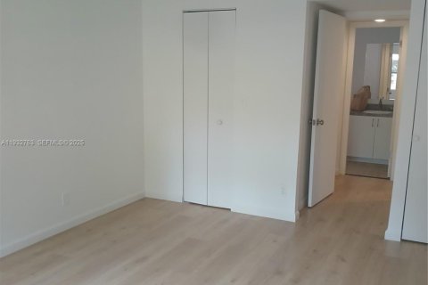 Купить кондоминиум в Санрайз, Флорида 1 спальня, 59.46м2, № 1991029 - фото 10