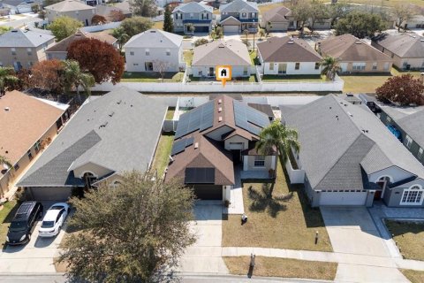 House in Kissimmee, Florida 3 bedrooms, 134.71 sq.m. № 2229090 - photo 3