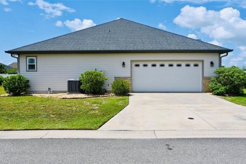 House in Newberry, Florida 4 bedrooms, 167.04 sq.m. № 2237967 - photo 18
