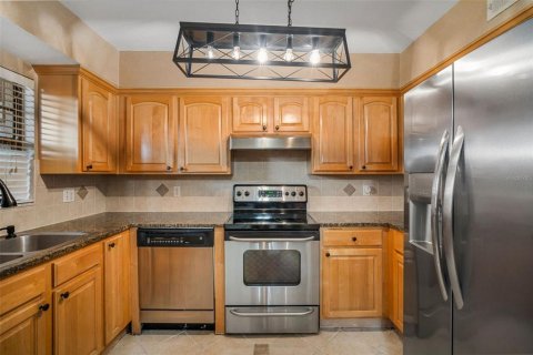 Copropriété à vendre à Gulfport, Floride: 2 chambres, 84.91 m2 № 2147538 - photo 9