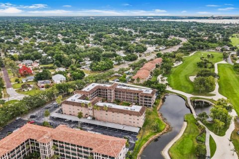 Copropriété à vendre à Gulfport, Floride: 2 chambres, 84.91 m2 № 2147538 - photo 25