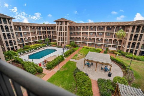 Condo à Gulfport, Floride, 2 chambres  № 2147538