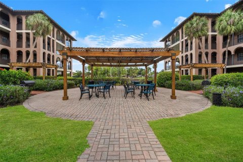 Copropriété à vendre à Gulfport, Floride: 2 chambres, 84.91 m2 № 2147538 - photo 18
