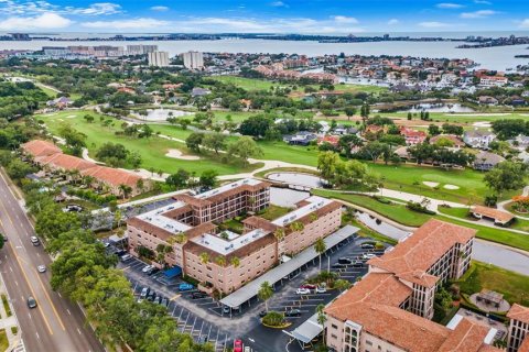 Copropriété à vendre à Gulfport, Floride: 2 chambres, 84.91 m2 № 2147538 - photo 27