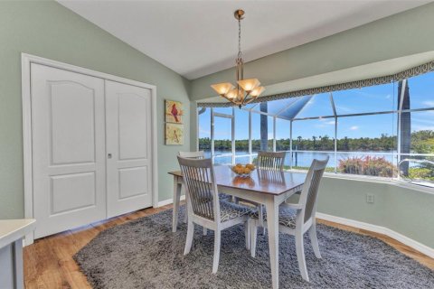 House in Port Charlotte, Florida 2 bedrooms, 187.2 sq.m. № 1608265 - photo 18