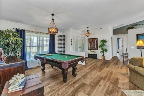 House in Port Charlotte, Florida 2 bedrooms, 187.2 sq.m. № 1608265 - photo 11