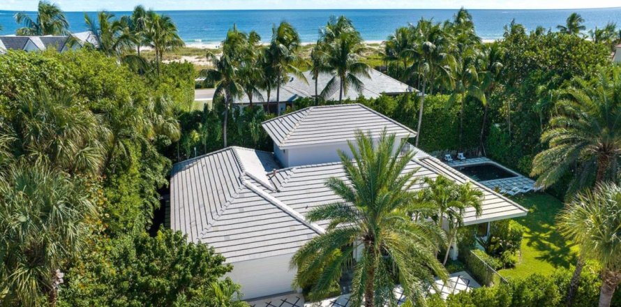 House in Palm Beach, Florida 4 bedrooms, 304.63 sq.m. № 2084005