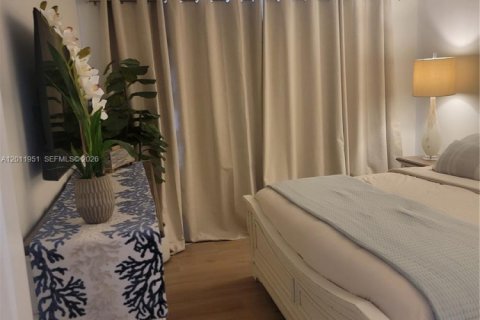 Casa en venta en Marathon, Florida, 2 dormitorios, 101.82 m2 № 2075433 - foto 25