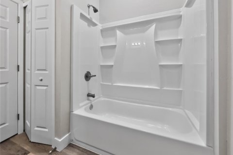 Condo in Orlando, Florida, 3 bedrooms № 2207802 - photo 20