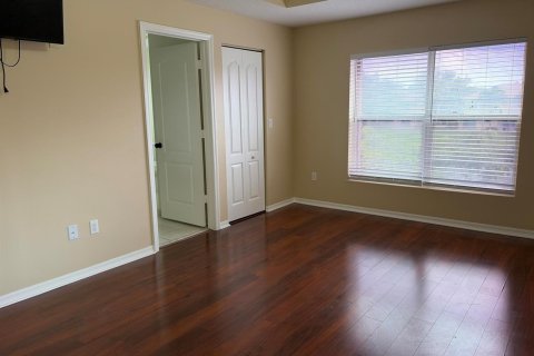 Townhouse in Royal Palm Beach, Florida 3 bedrooms, 146.69 sq.m. № 2084132 - photo 21