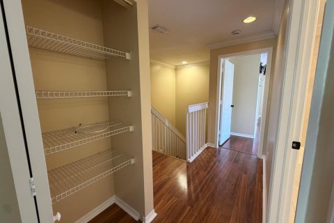 Townhouse in Royal Palm Beach, Florida 3 bedrooms, 146.69 sq.m. № 2084132 - photo 28