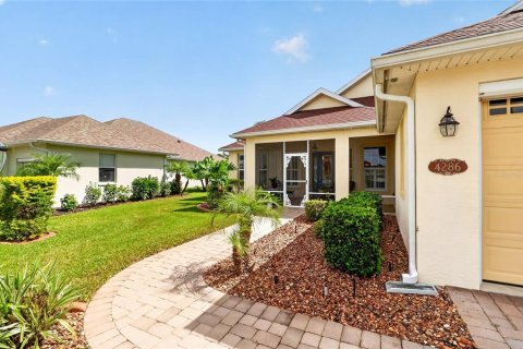 Villa ou maison à vendre à Avon Park, Floride: 3 chambres, 187.66 m2 № 2410370 - photo 4