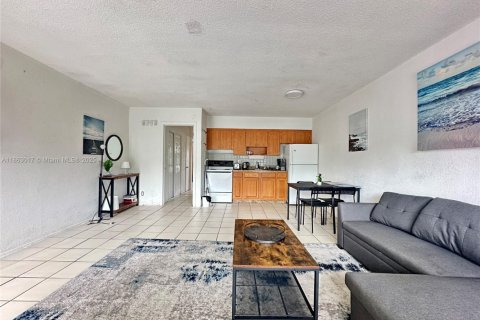 Copropriété à louer à Fort Lauderdale, Floride: 1 chambre, 92.9 m2 № 1890308 - photo 3