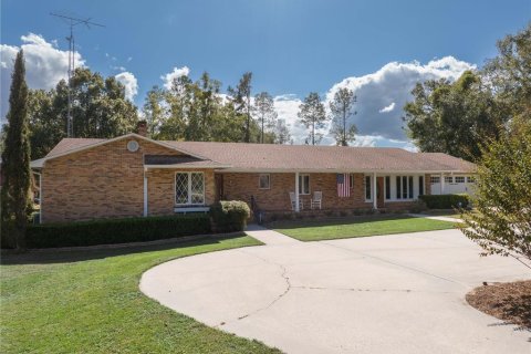 Villa ou maison à vendre à Lake City, Floride: 4 chambres, 314.57 m2 № 1275952 - photo 1