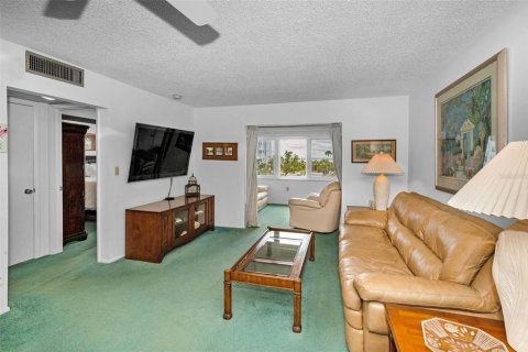 Copropriété à vendre à Dunedin, Floride: 1 chambre, 88.07 m2 № 1725309 - photo 24