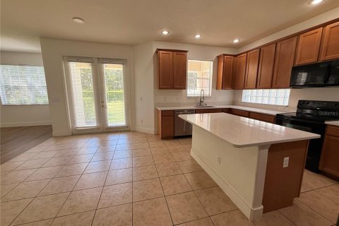 Villa ou maison à vendre à Orlando, Floride: 4 chambres, 243.22 m2 № 2391191 - photo 8