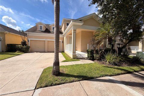 Villa ou maison à vendre à Orlando, Floride: 4 chambres, 243.22 m2 № 2391191 - photo 2
