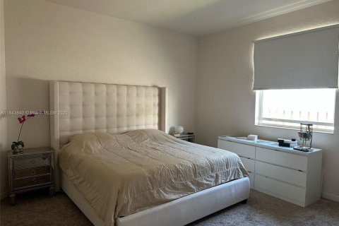 Villa ou maison à louer à Dania Beach, Floride: 3 chambres, 170.57 m2 № 1838711 - photo 8