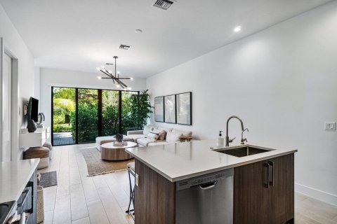 Touwnhouse à louer à Delray Beach, Floride: 4 chambres, 178.56 m2 № 2251536 - photo 9