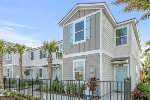 Touwnhouse à vendre à Saint Augustine, Floride: 2 chambres, 103.03 m2 № 2341965 - photo 2