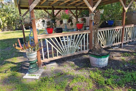 House in Ruskin, Florida 2 bedrooms, 120.59 sq.m. № 1765696 - photo 14