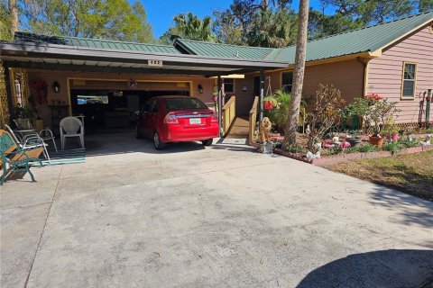 House in Ruskin, Florida 2 bedrooms, 120.59 sq.m. № 1765696 - photo 1