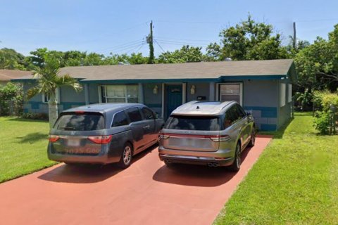 Villa ou maison à Fort Lauderdale, Floride 3 chambres, 131.55 m2 № 2378669