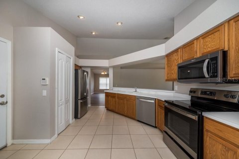 Villa ou maison à louer à Ruskin, Floride: 4 chambres, 167.97 m2 № 2100580 - photo 7