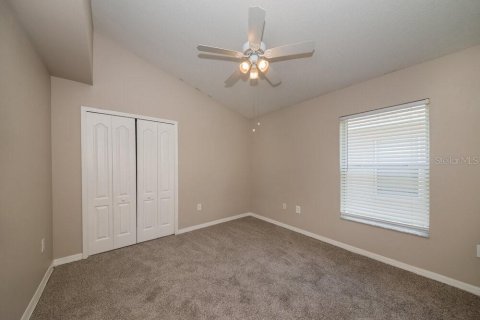 Villa ou maison à louer à Ruskin, Floride: 4 chambres, 167.97 m2 № 2100580 - photo 12