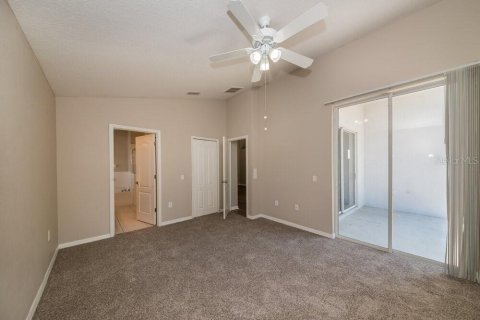 Villa ou maison à louer à Ruskin, Floride: 4 chambres, 167.97 m2 № 2100580 - photo 9