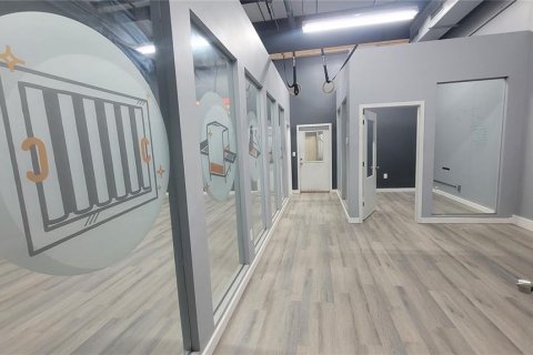 Immobilier commercial à louer à Winter Springs, Floride: 158.86 m2 № 2225350 - photo 5
