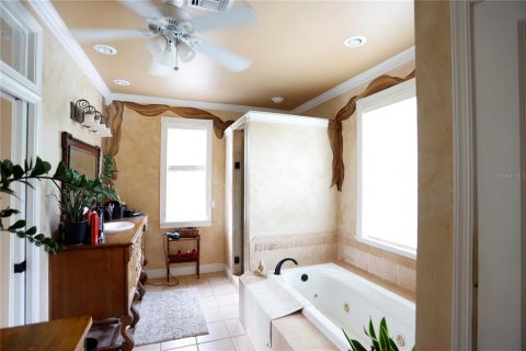 House in Brooksville, Florida 3 bedrooms, 295.99 sq.m. № 1356378 - photo 25